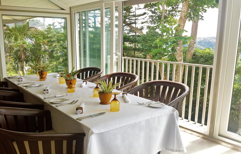 Discovery Country Suites Tagaytay City Exterior photo